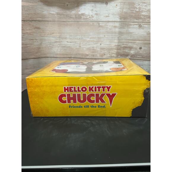 Hello Kitty Chucky & Tiffany 9" Plushes With Box Limited universal studios Japan - Picture 9 of 9